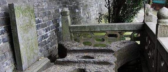 果莓妈咪说 南京一渔夫从河里捞出“天外之物”，专家看后大喜：可算找到了