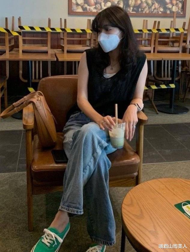 峨眉山周美人|阔腿裤你穿对了吗？要“搭对上衣，配对鞋子”，才真的时髦又好看