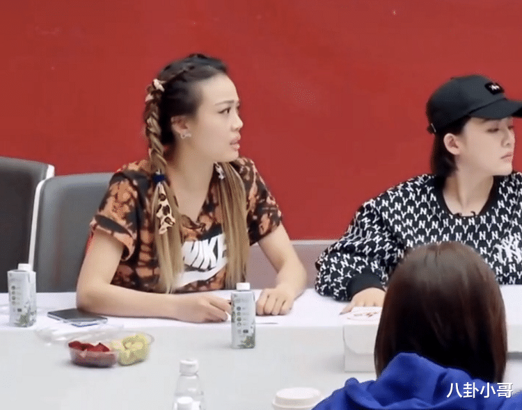 何炅|《快本》将迎来最尴尬嘉宾，全程远离队友无交流，连何炅都救不了场