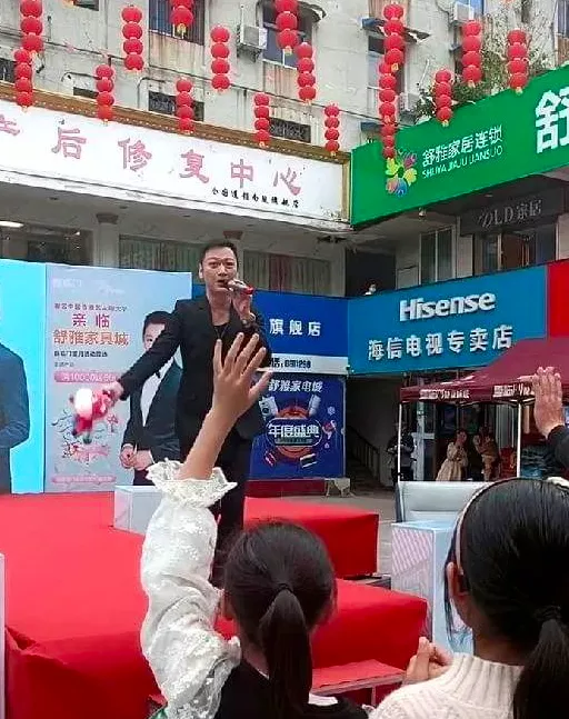 陶大宇|又一落魄渣男，真不值得同情...