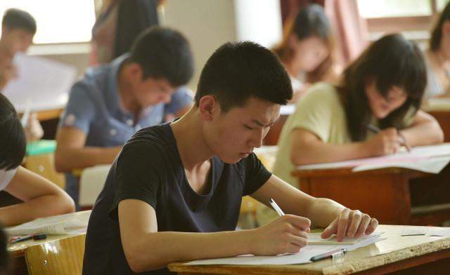 物理|升入高中后,怎样学习各大科目,高一新生能在月考当中拿高分?