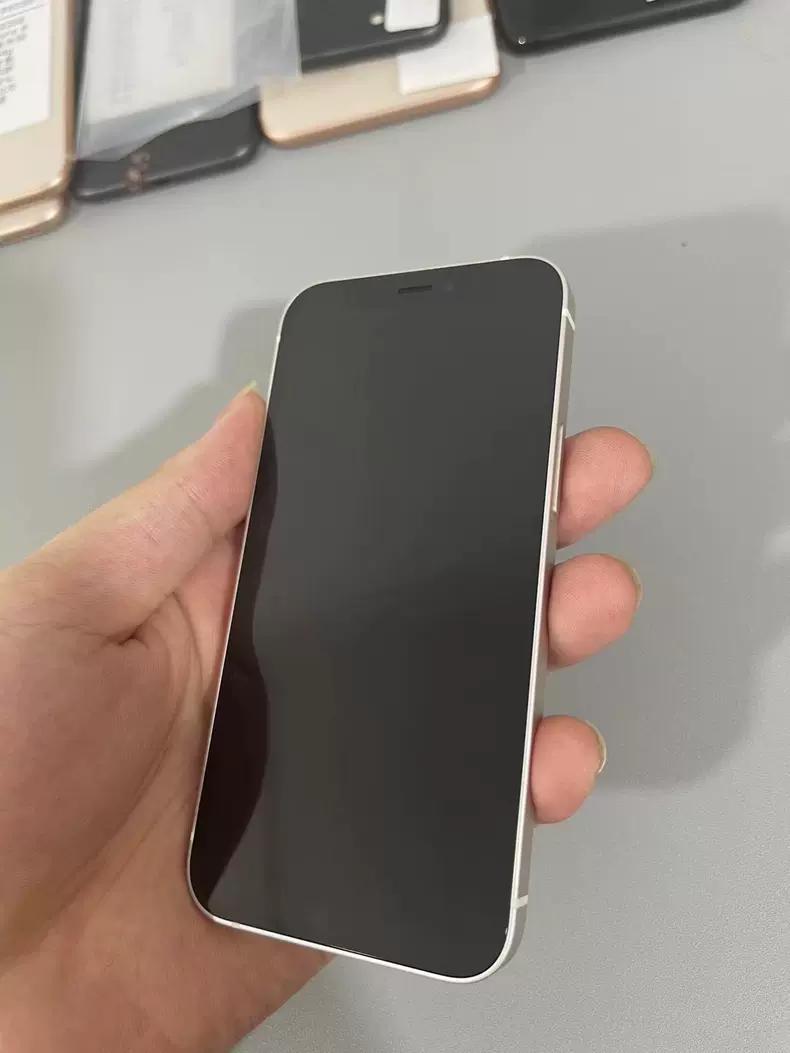 华为|苹果手机版本这么多，学生党该选啥