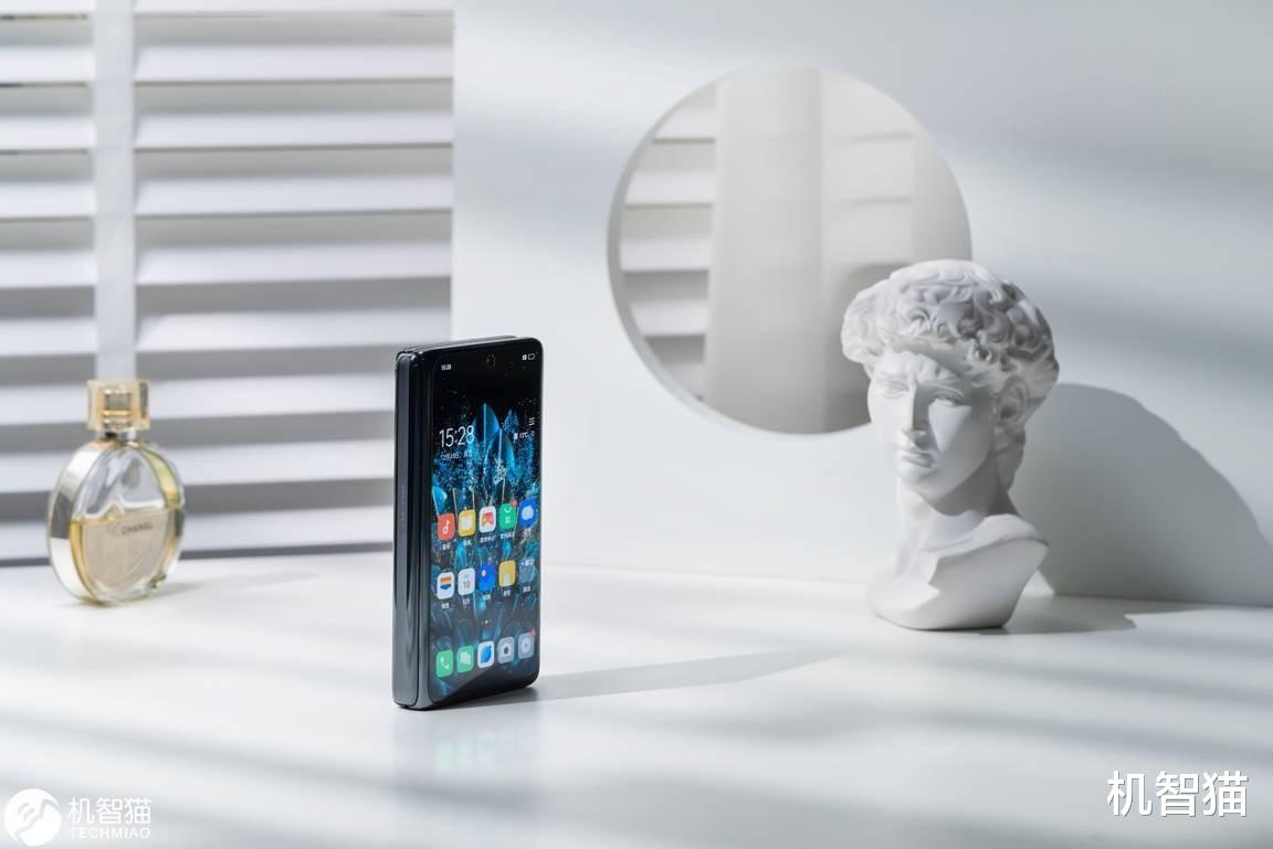 折叠屏|OPPO Find N测评：我第一次在7英寸的折叠屏上感受到了“无负担”