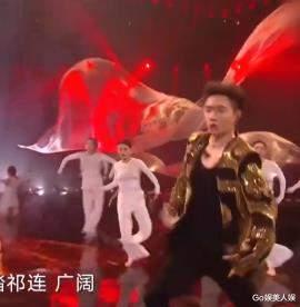 杨紫|4大卫视跨年高光时刻：杨紫把收视拉至3.0%，张艺兴出来收视大涨