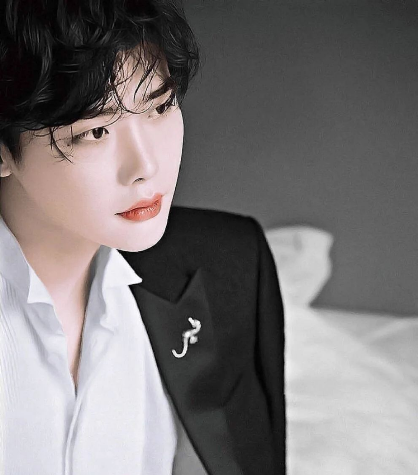 李钟硕|李钟硕、林允儿合作tvN新剧《BigMouth》:天才诈骗犯看点十足