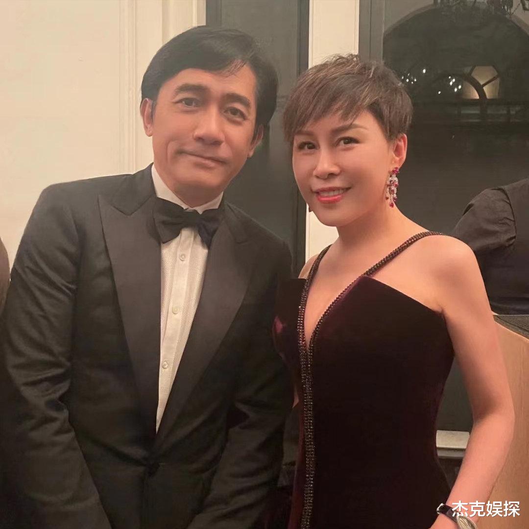 刘嘉玲|56岁刘嘉玲上海办豪华生日会，名媛阔太齐聚，梁朝伟被争相求合影