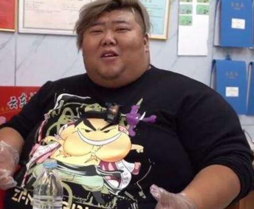 林依晨 先切胃还是先训练?胖猴仔为减肥苦恼,求助网友却被告知“晚了”