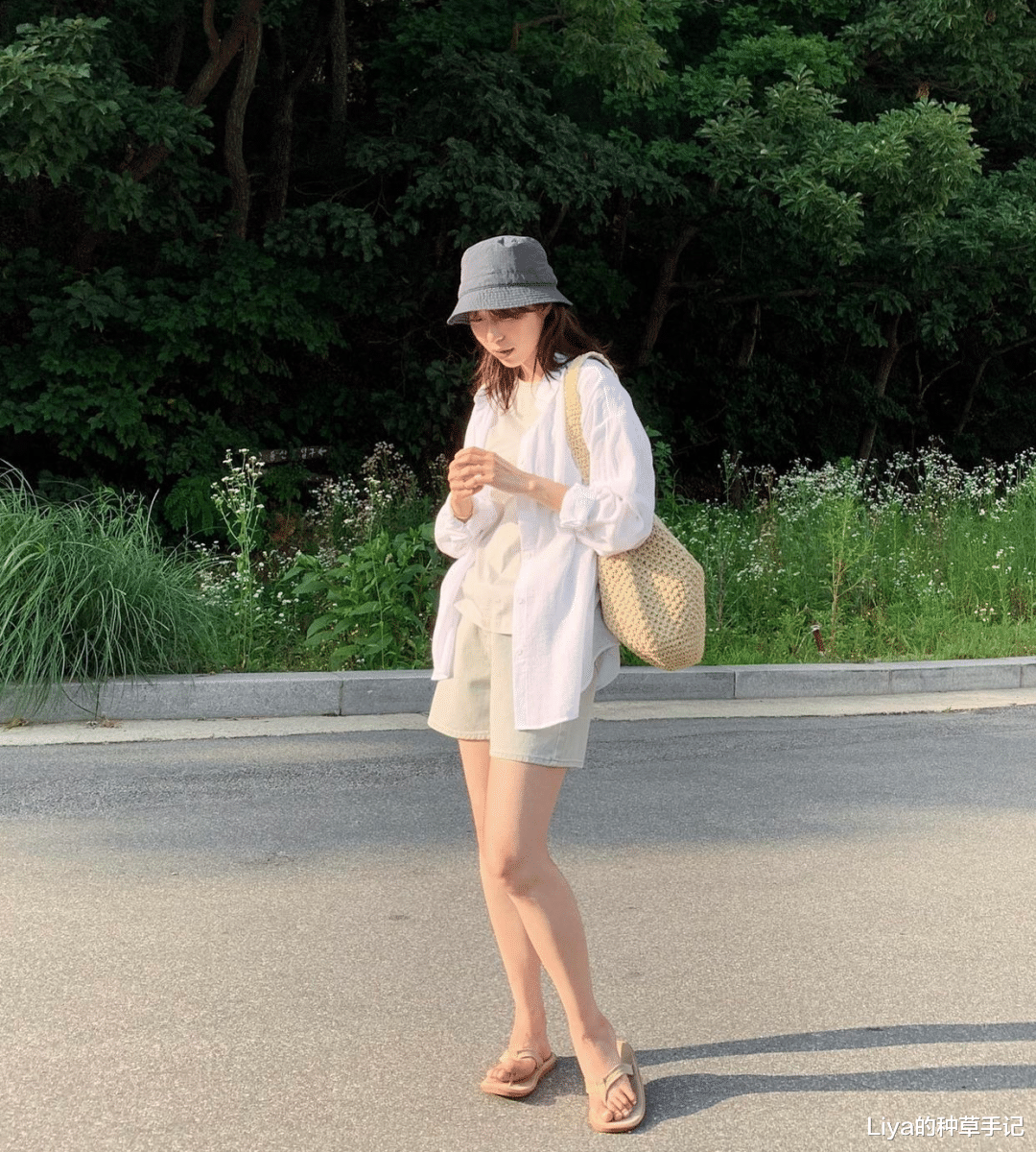 Liya的种草手记|3件衣服 = 10种穿法,一学就会!一穿就美