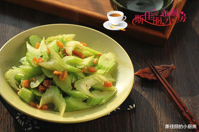 护肤品|越吃越瘦的一道菜，五元钱炒一盘，晚餐坚持吃它，清肠刮油减赘肉