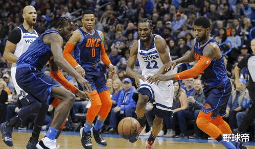 流浪汉|流浪汉成老大！才打了17场，就让2大状元退位！他成核心！真猛