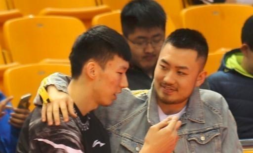 周琦|周琦高兴早了？新疆广汇队开始反击，矛头直指睢冉