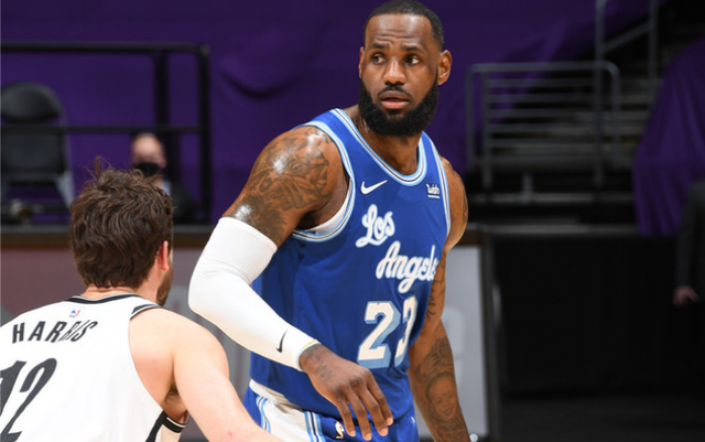 篮网队|湖人不敌篮网后！沃帅又宣布不利，欧文期待再交手，詹皇双喜临门