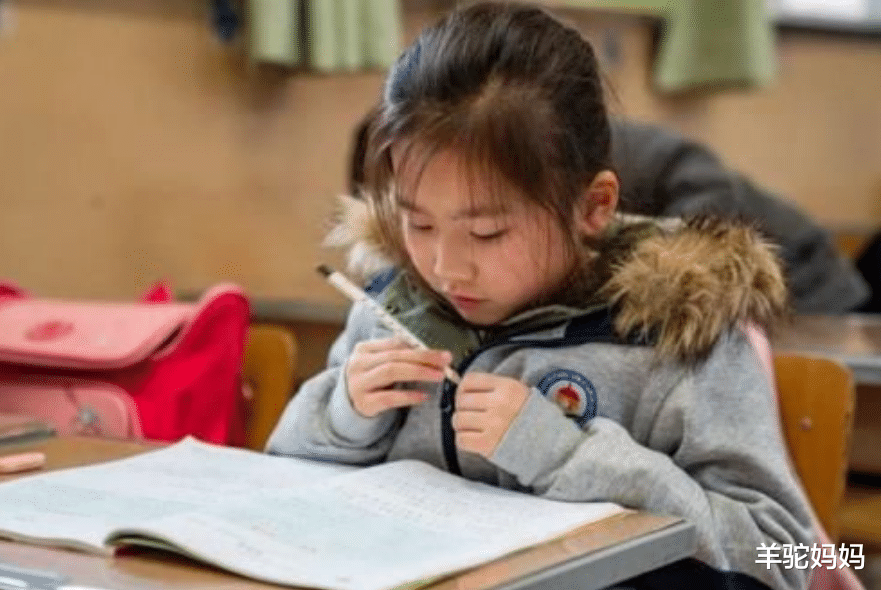 |五一调休式“小长假”惹怒家长，丢了双休坑了孩子，职场父母太难