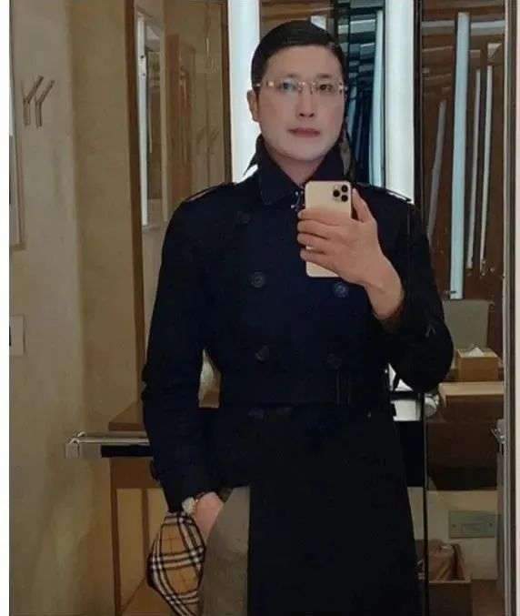 太刺激,人类高质量男性“创始者”首次直播,公开征集高质量女性