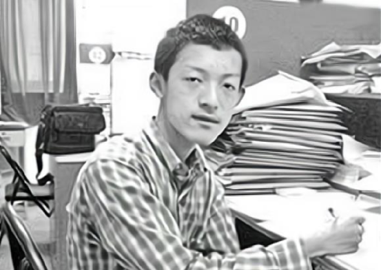 小龙虾2022 11年前拒绝麻省理工出家的北大天才，还俗了，教育的反思是什么？