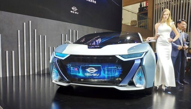 长江汽车|又一国产车企倒下，烧光51亿，破产重组，连李嘉诚入局也没能救回