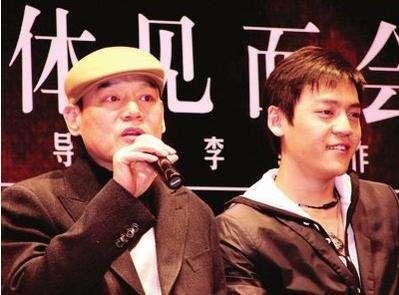 巍子|曾是国家一级演员，却因离婚“倾家荡产”，如今儿子为他挣足面子