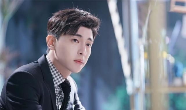 邓伦|邓伦主动找工作，热情邀请CP搭档再演古装剧，网友：期待梦想成真