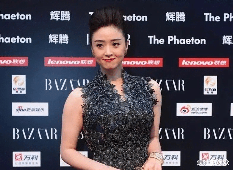 蒋欣|古装雍容华美，现代装似大妈，网友跪求她再演古装剧