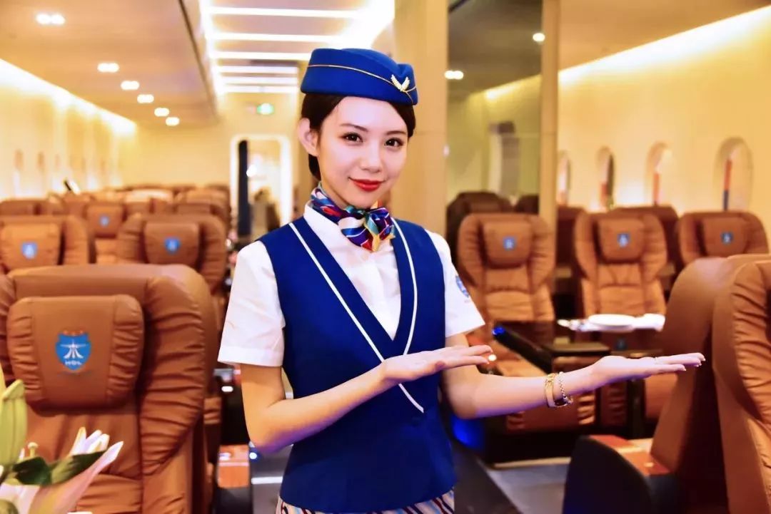 镜湖小乐|李易鑫：7.12黄金三重见顶白银TD纸白银走势仍以主高空思路