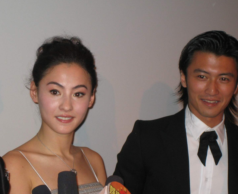 张柏芝|张柏芝出事了？曾不顾舆论力捧张柏芝的向太，为何最终两人反目？