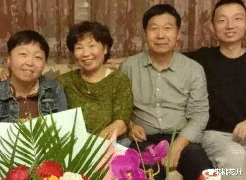 郭希宽|姚策92年出生，老杜老郭却是95年拿的结婚证，信息量有点大