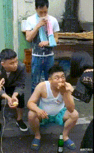 人力资源|“职场遇到骚扰怎么办?”妹子教你如何硬核回怼!哈哈哈