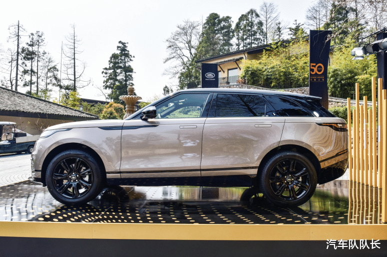 马力 直降11万!这款豪车终于低头,3.0T爆380马力,实力碾压宝马X5