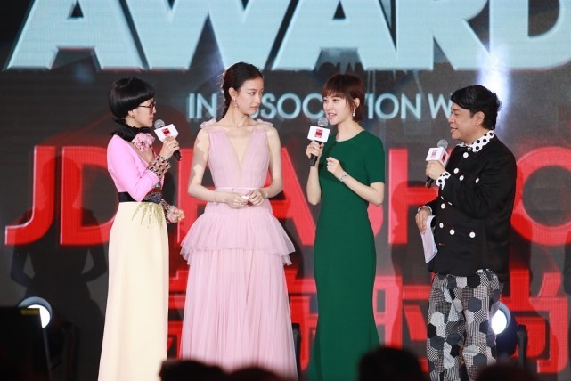 景甜|倪妮和景甜真是各有各的美，一个穿粉一个穿绿，却意外的和谐