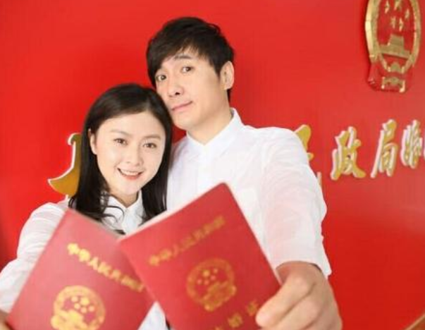 沈腾|结婚多年从不晒妻，她是沈腾的妻子，也是我们熟悉的“童年女神”