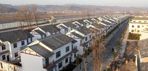 宅基地|农村房屋迎来新政策，统一按户补贴，农村有房的这次要乐了