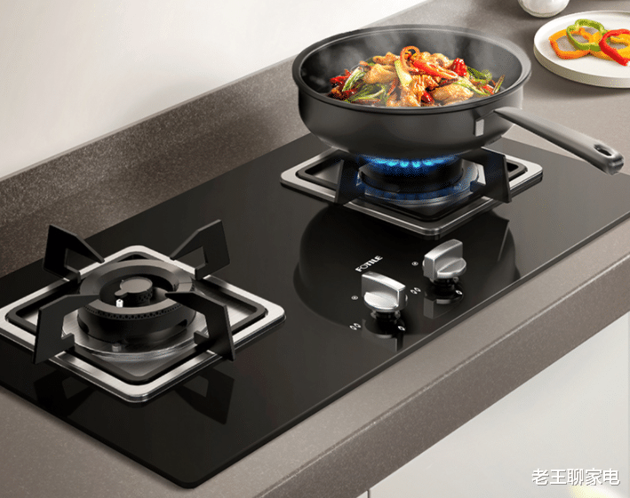 买燃气灶具一定要看这几方面，十二年老师傅经验分享