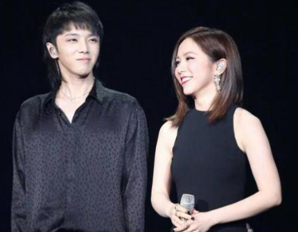 赵丽颖|网曝四大瓜；华晨宇生子，赵丽颖离婚都已成真，全网都等第四个实现