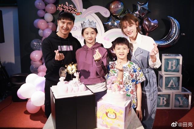 小小志|荣梓杉个子直奔190，14岁石头和郭涛一样高？身高长腿拿捏住了