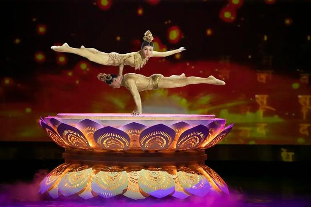 电视剧|剧目预告 | 中国杂技芭蕾剧《天鹅湖》