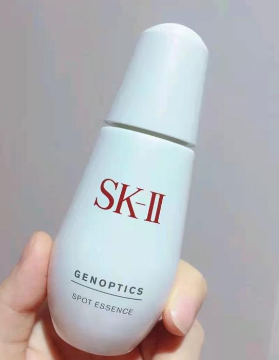 sk-2 法泽拉、SK2都是高端贵妇品牌，它们到底好在哪？