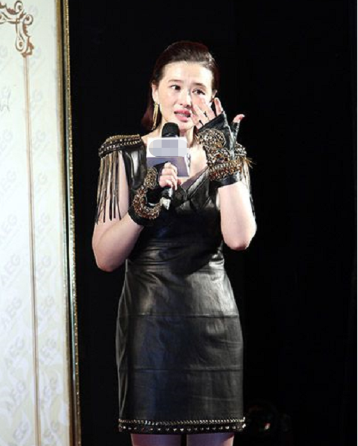 萧淑慎|44岁萧淑慎复出演戏，脸部僵硬发福明显，昔日嫁小15岁老公后患癌