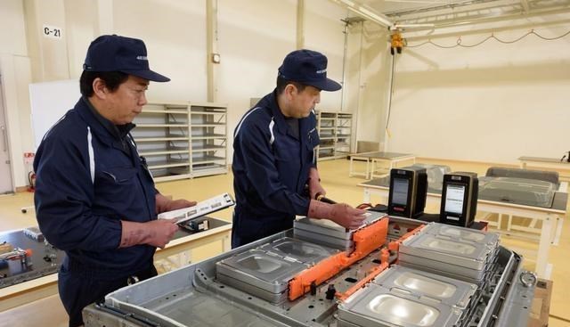 教教你家娃|废旧电池回收有钱赚？今后规模或达2000亿，入行人不多抓紧机会