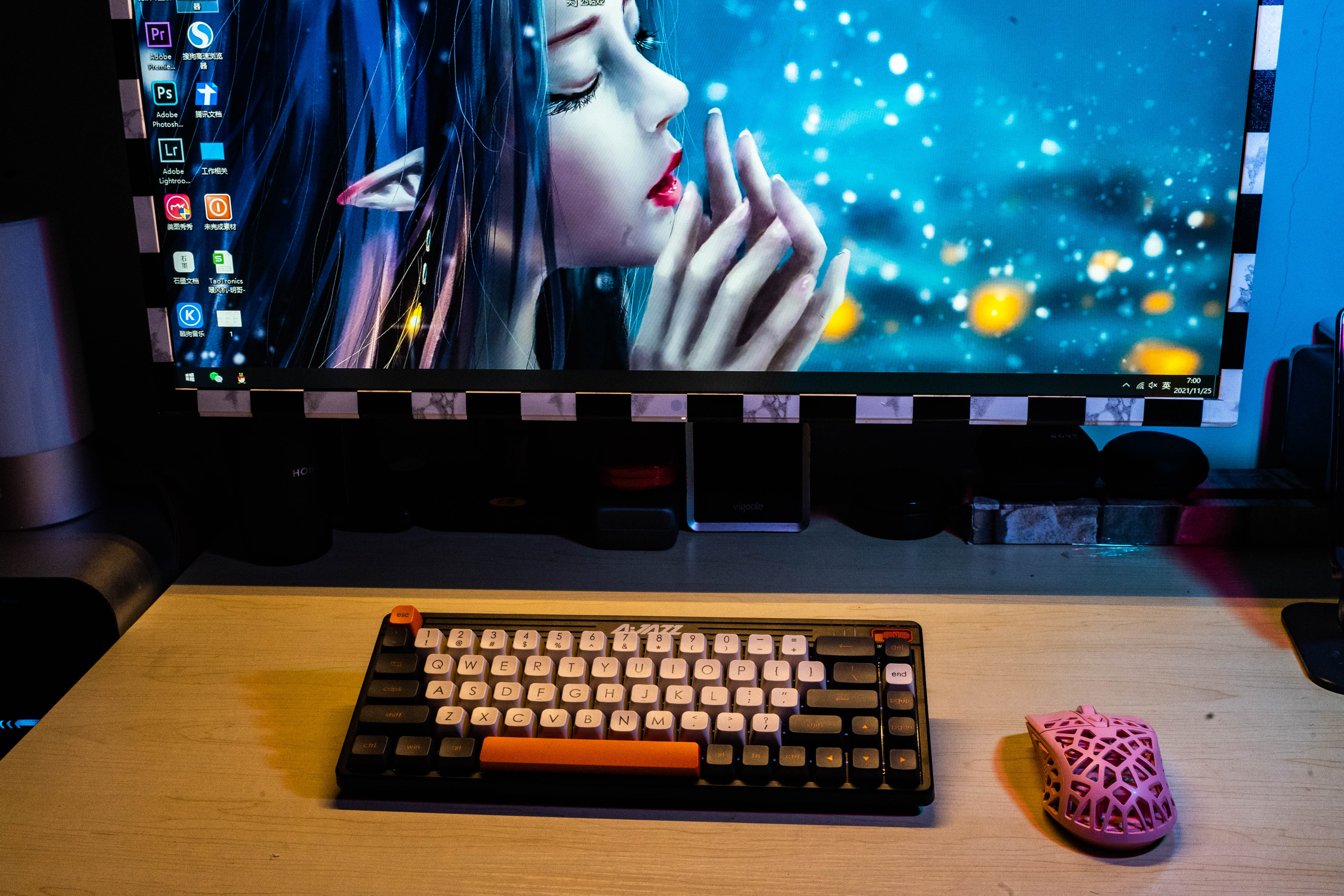 机械键盘|V复古，大球帽，还有RGB。黑爵K690T无线三模机械键盘上手体验