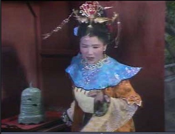 西游记|杨洁《西游记》第15集错误频出，衣服还是钟？两个唐僧撞车