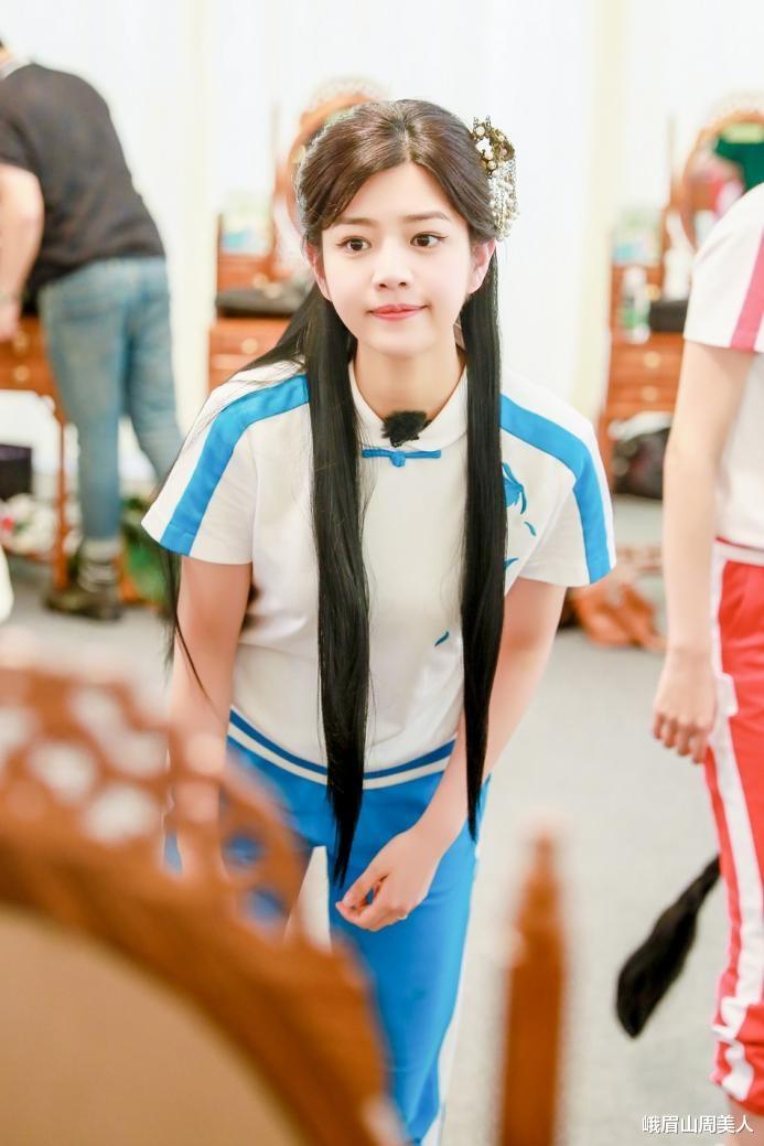 发型 被公认“丑”的女生发型，颜值再高也拯救不了，希望你没中