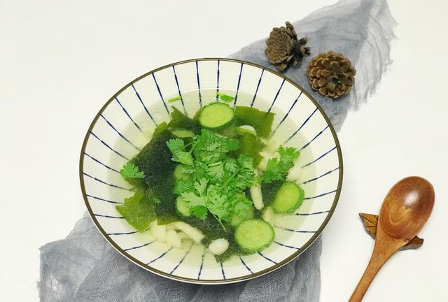 西兰花|夏季减肥首先这款素汤,低脂低热量,常喝刮脂还不长肉