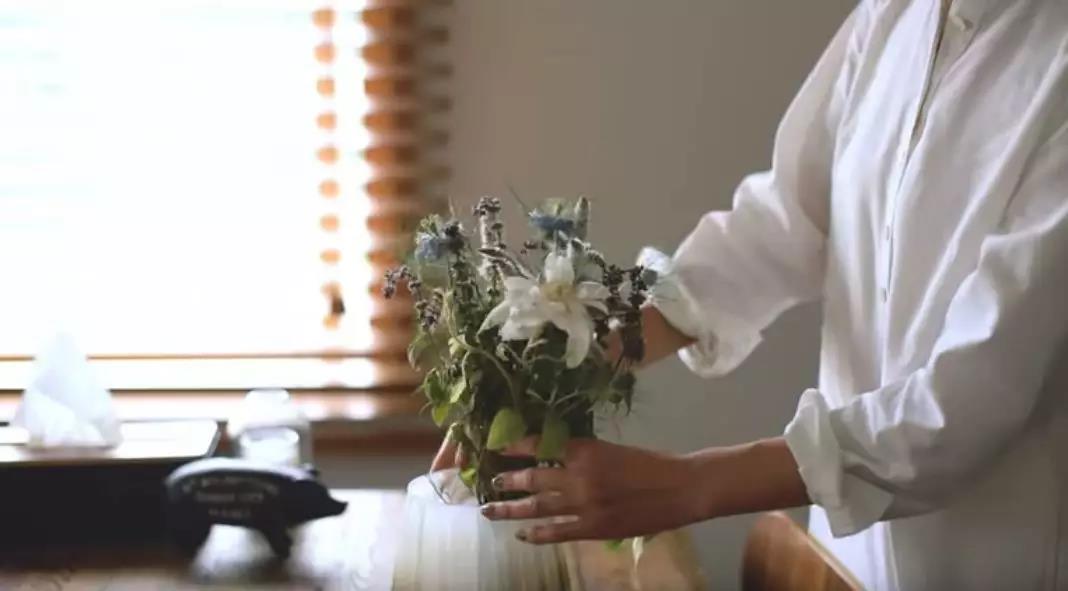 柠檬蜜语 女到中年:如果快乐太难,我祝你健康