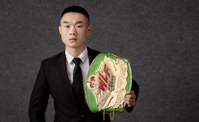 樸廷桓|厚積薄發！力克鐵英華TKO劉響明，王鵬飛成為橫琴之巔首位雙冠王