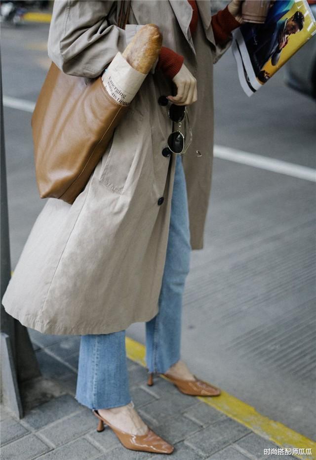 时尚搭配师瓜瓜|今年穿风衣，别再配马丁靴了！建议试试这3双鞋，显高时髦还高级