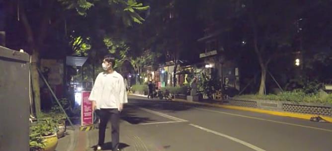 肖战|肖战工作室产出变风格，愈发会捕捉氛围感，最新视频“有感觉”