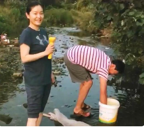 柏雪|人人都爱江玉燕，谁还记得小仙女柏雪？如今她怎么胖成这个样子了