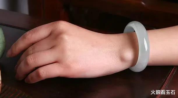 如果减肥成功，手镯变大了，怎么办？