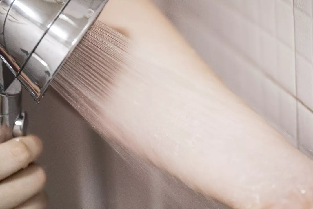 若不差这点钱 ，咬咬牙在卫生间装上“这几样”，那叫一个先进！