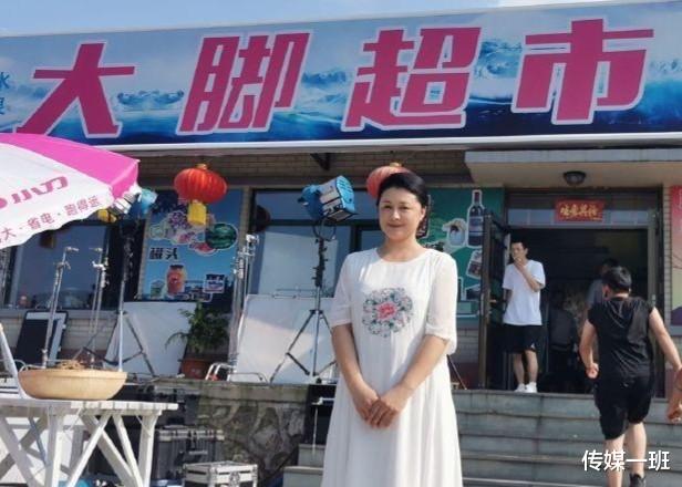 于月仙|于月仙车祸去世现场惨烈：骆驼内脏散落四处，同行其余三人都生还